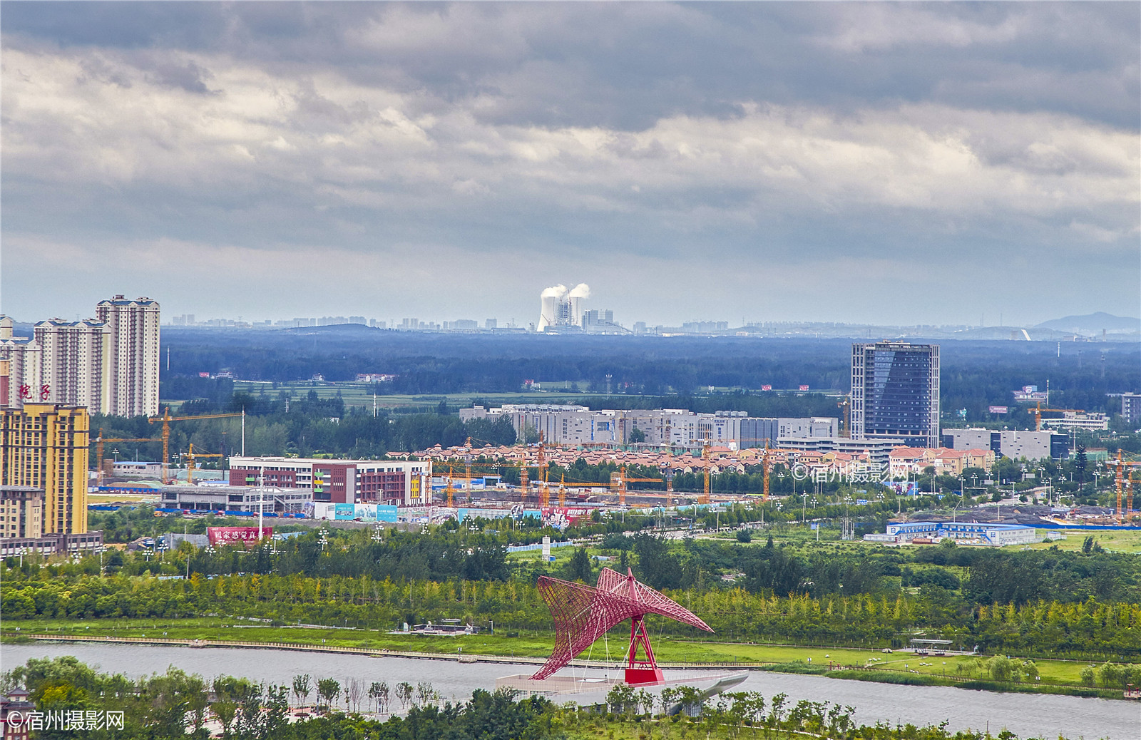 雨后宿州清晰的看到淮北市区好似海市蜃楼一般