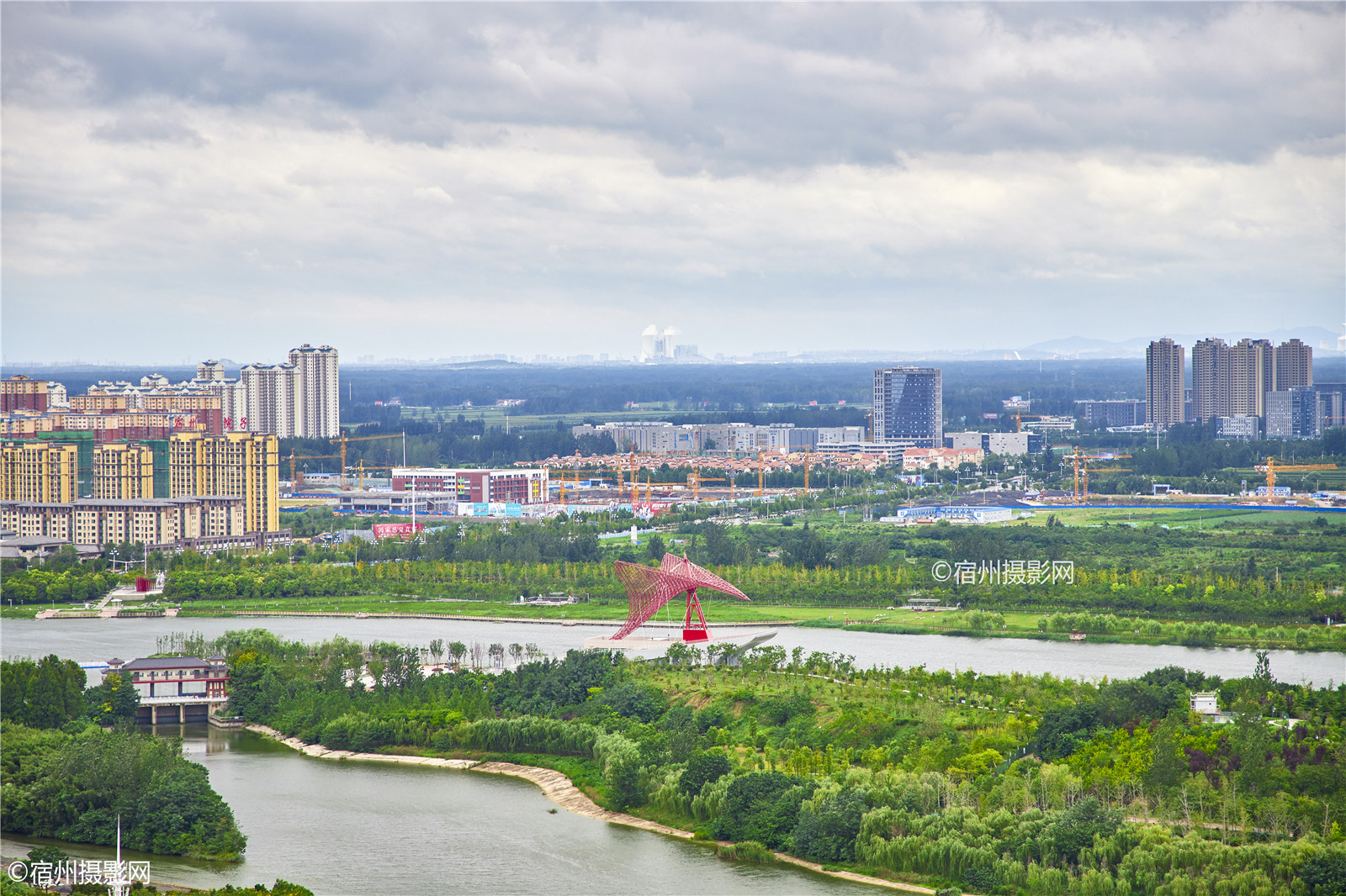 雨后宿州清晰的看到淮北市区好似海市蜃楼一般