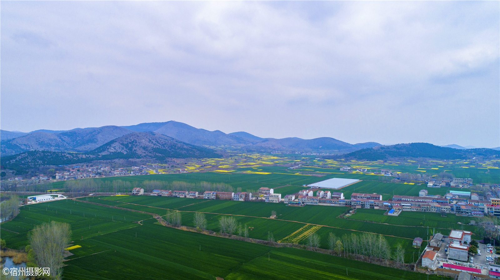 安徽宿州:庄里的春天,皖北小江南—-航拍萧县庄里乡倒流河之春